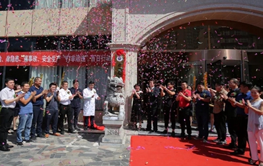 新機(jī)構(gòu)如何打造差異化，重新定位再出發(fā)?